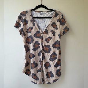 Short Sleeved button up Cheetah Print Shirt